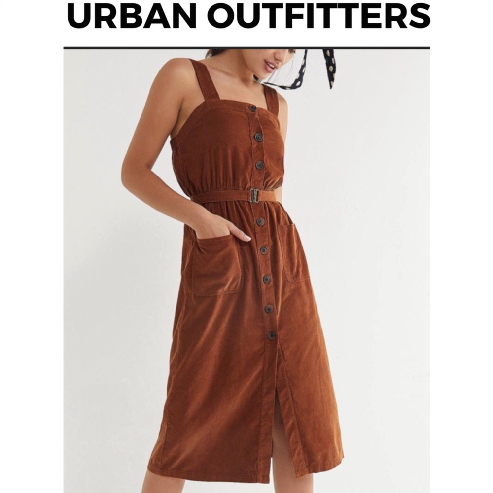 URBAN OUTFITTERS• Cordelia Corduroy Midi Dress